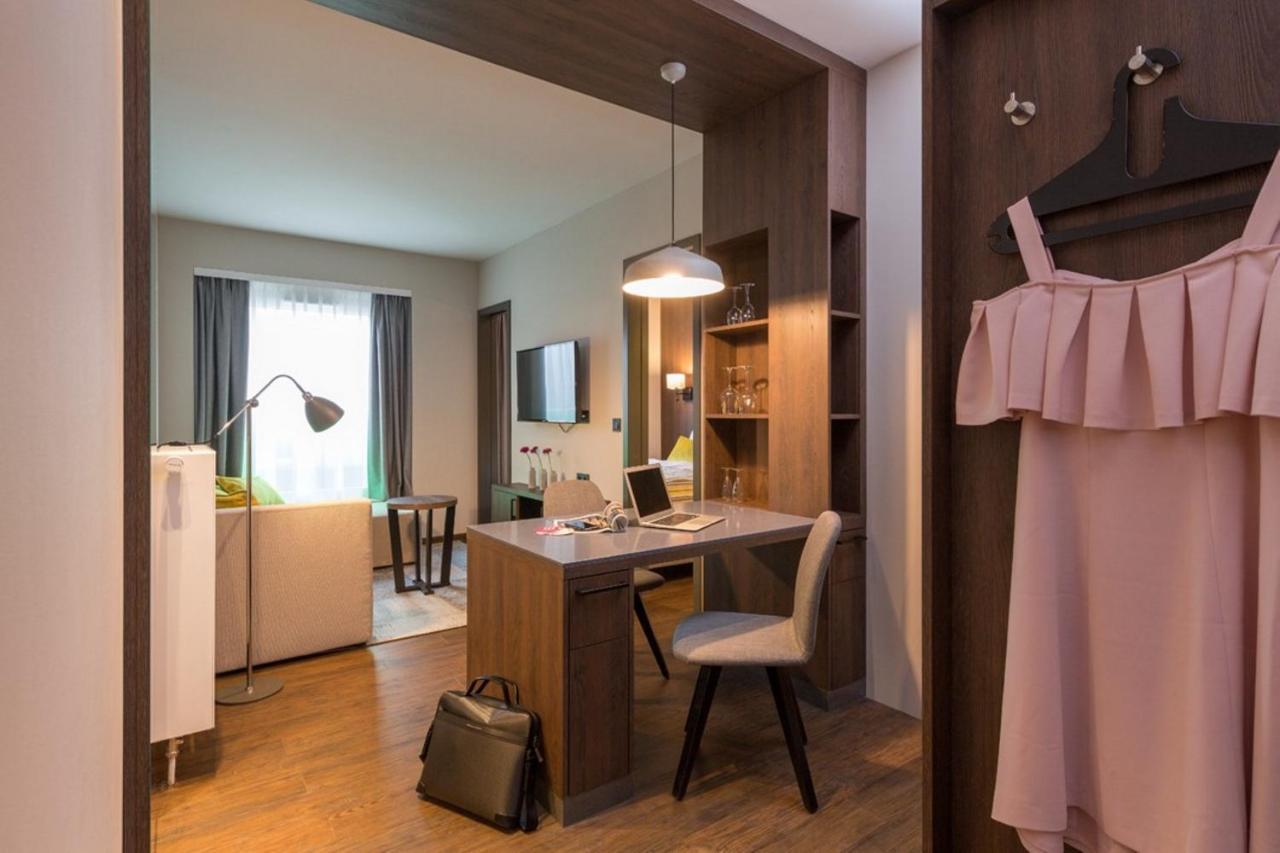 Hotel Smartino Швебиш-Халль Экстерьер фото